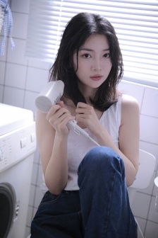 年轻小姨子3